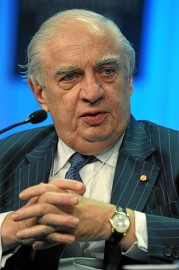 Peter Sutherland (picture copyright by World Economic Forum swiss-image.ch/Photo by Michael Wuertenberg)